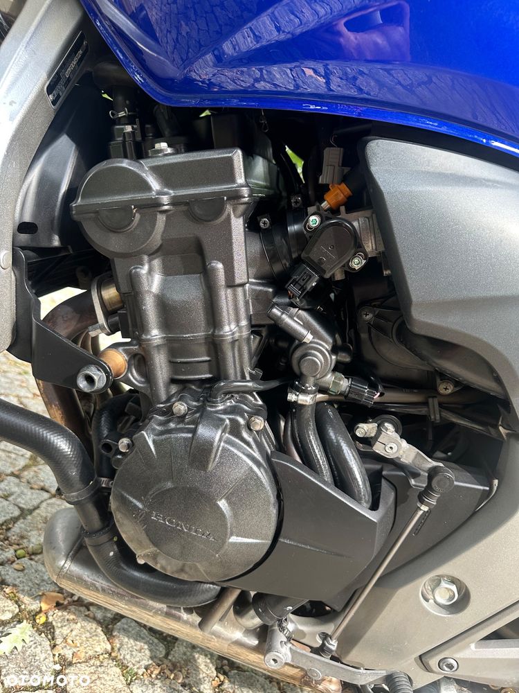 Honda Hornet - 15