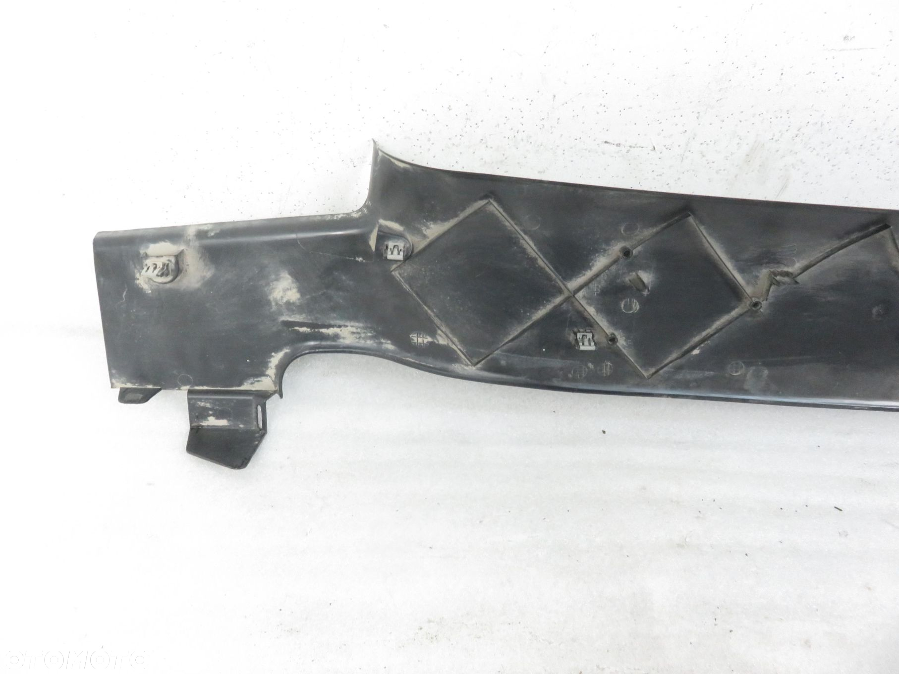 LISTWA BAGAŻNIKA HUMMER H2 10358719 SUV - 6