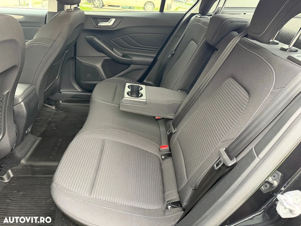 Ford Focus 1.5 EcoBlue Titanium Business - 11