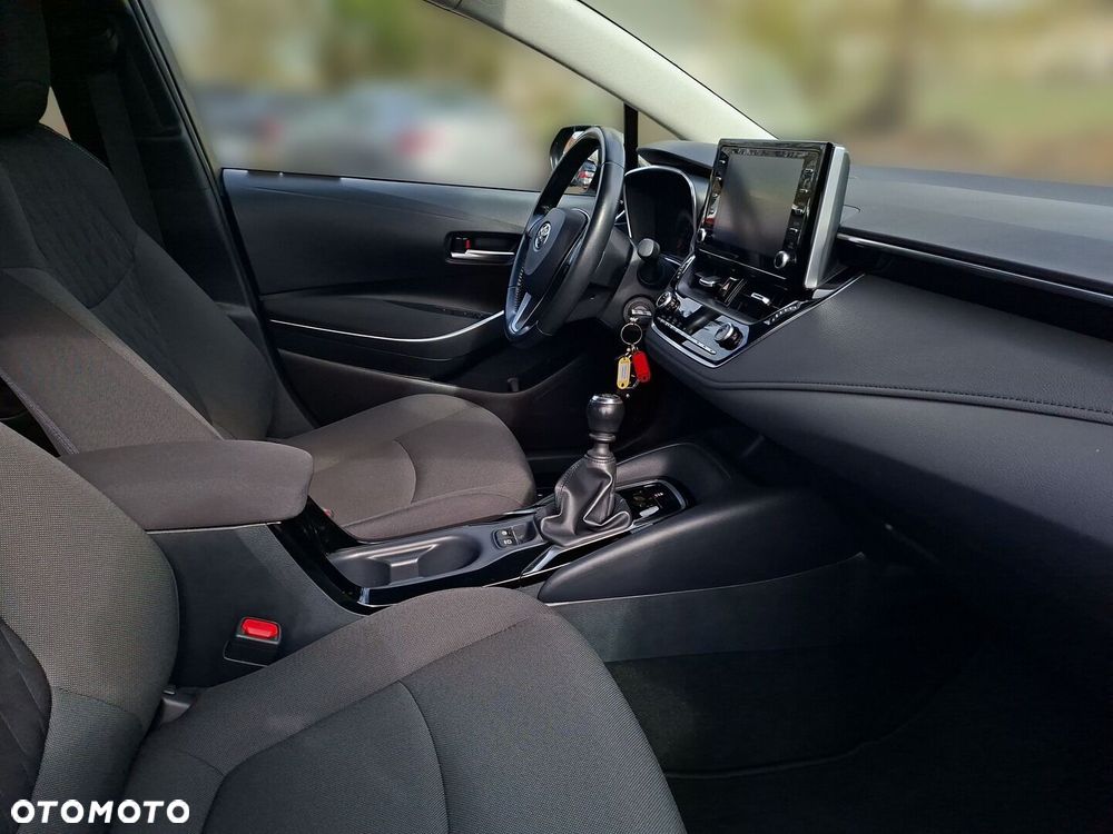 Toyota Corolla - 9