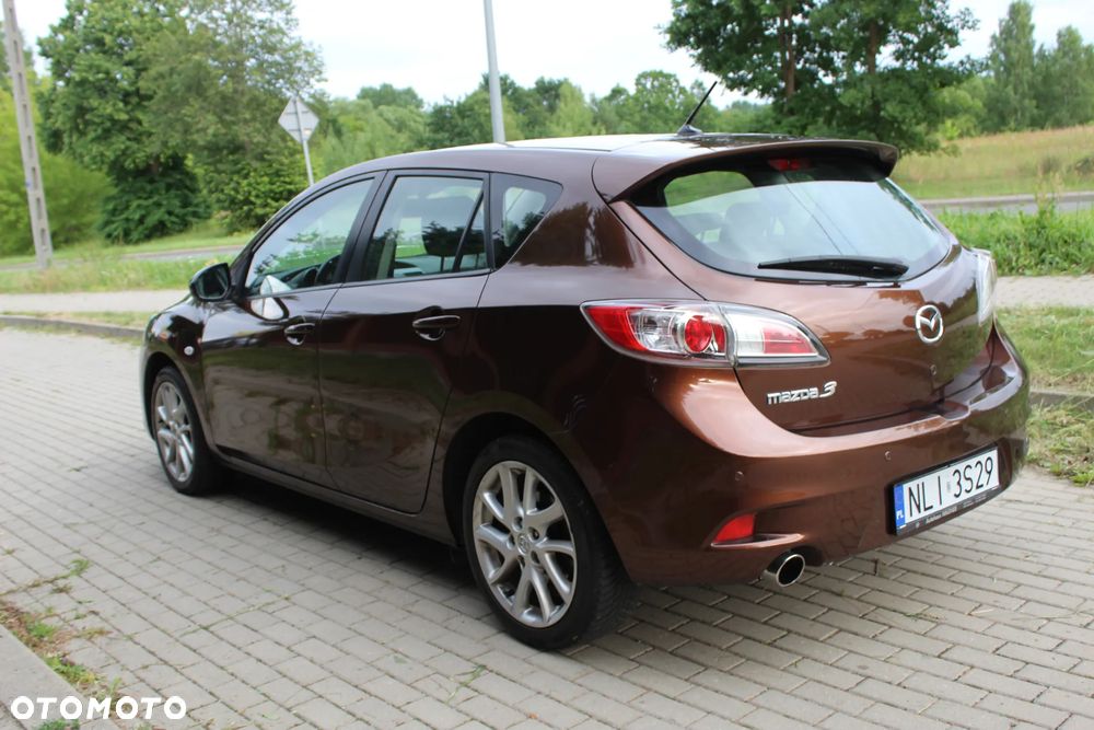 Mazda 3 - 5