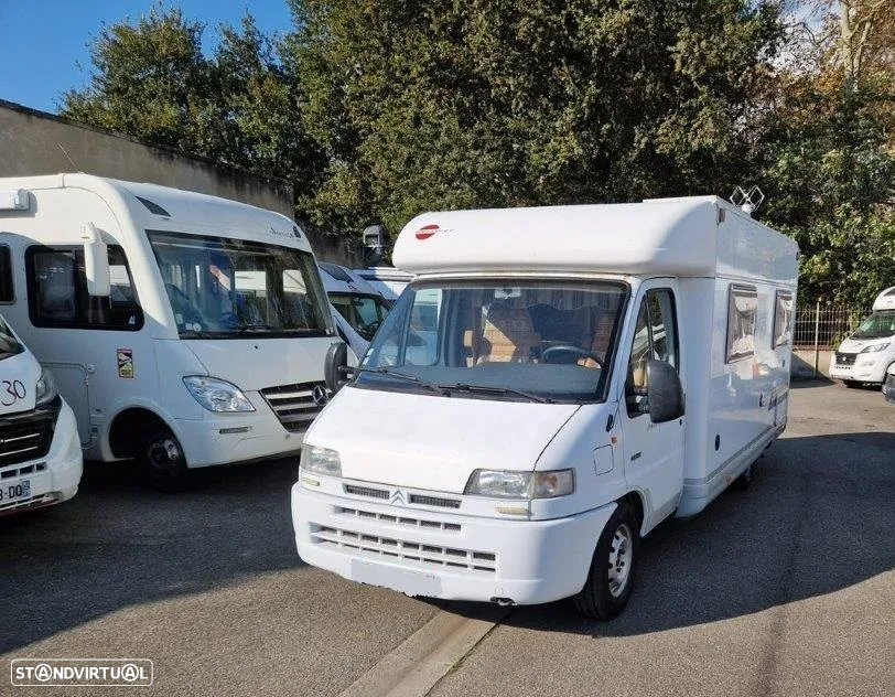 Burstner T-Modelo 595  cama Francesa - 2
