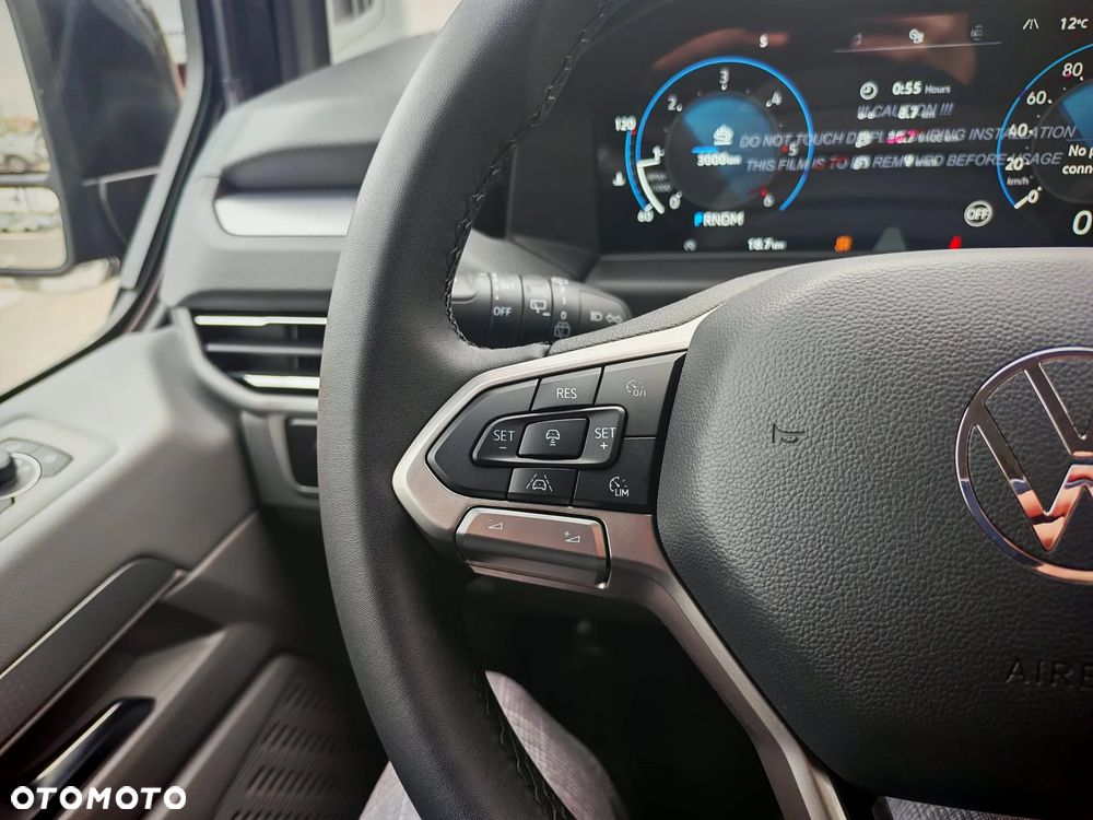 Volkswagen Caravelle - 17
