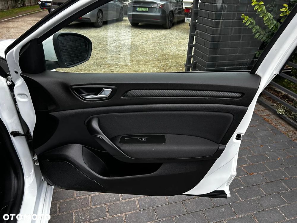 Renault Megane 1.5 Blue dCi Life - 7