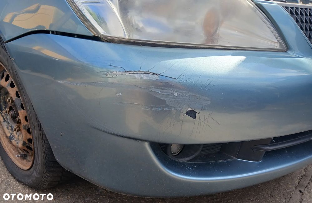 Mitsubishi Lancer VII  Zderzak przód przedni grill A86 - 4