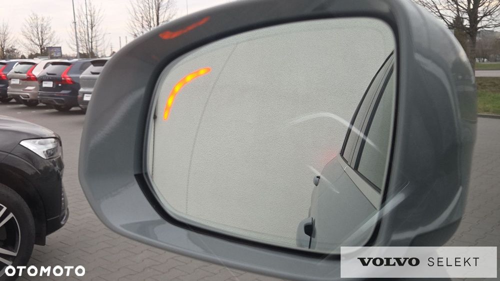 Volvo XC 90 B5 D AWD Plus Bright 7os - 28