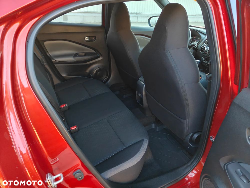 Nissan Juke 1.0 DIG-T N-Connecta - 21