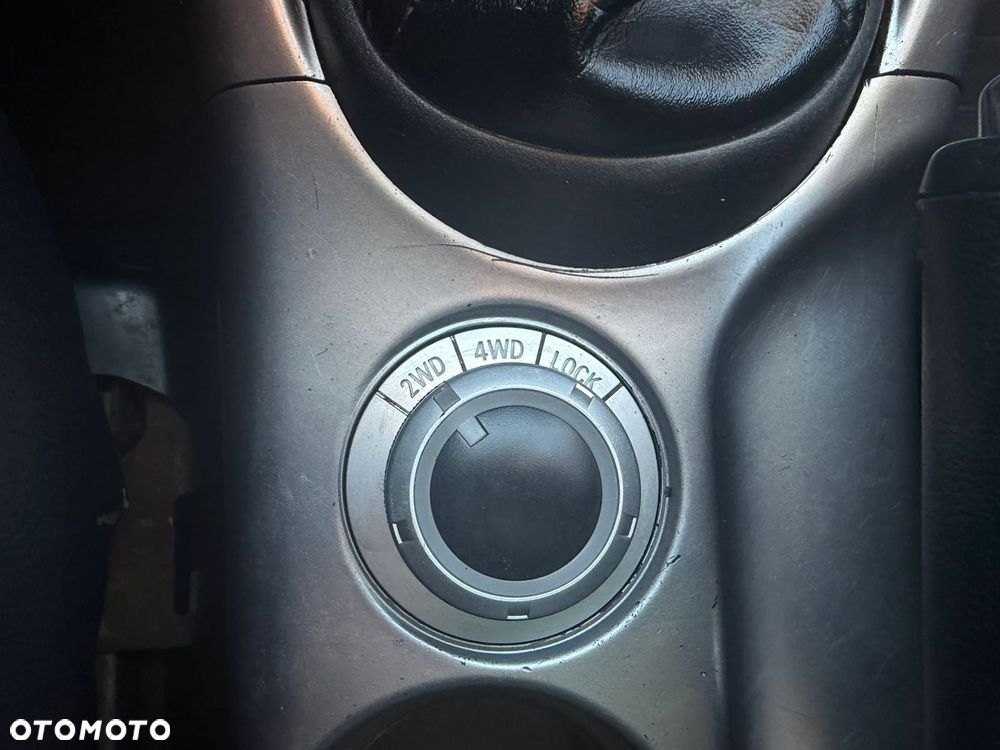 Mitsubishi Outlander 2.0 DI-D 4WD Intense - 20