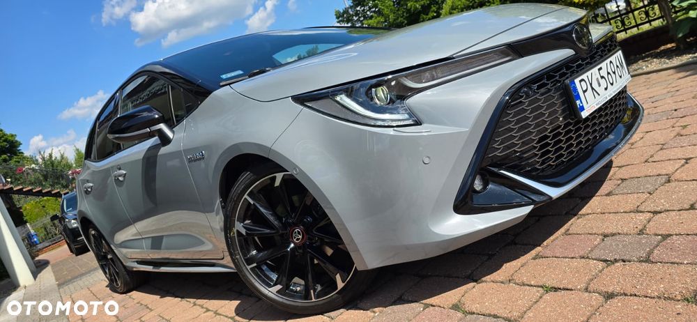 Toyota Corolla - 30