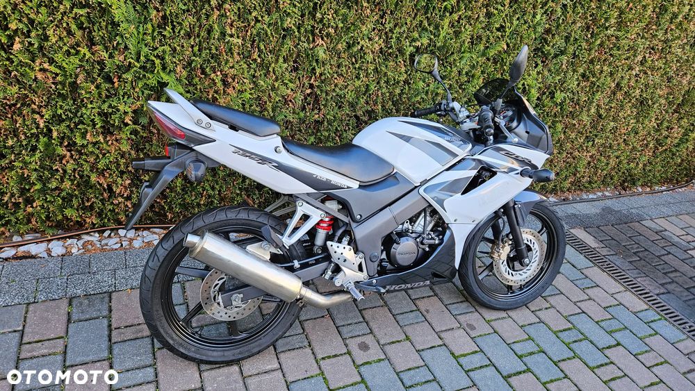 Honda CBR - 5