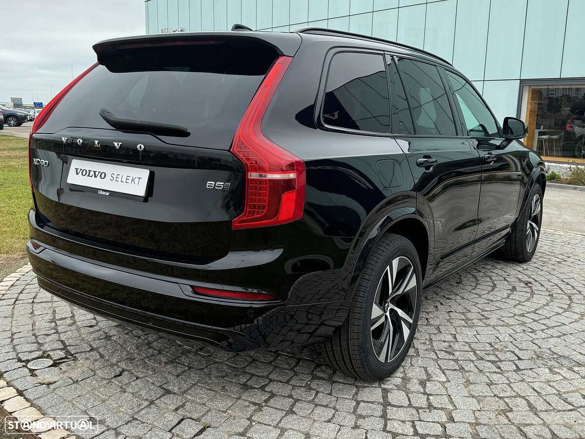 Volvo XC 90 - 7