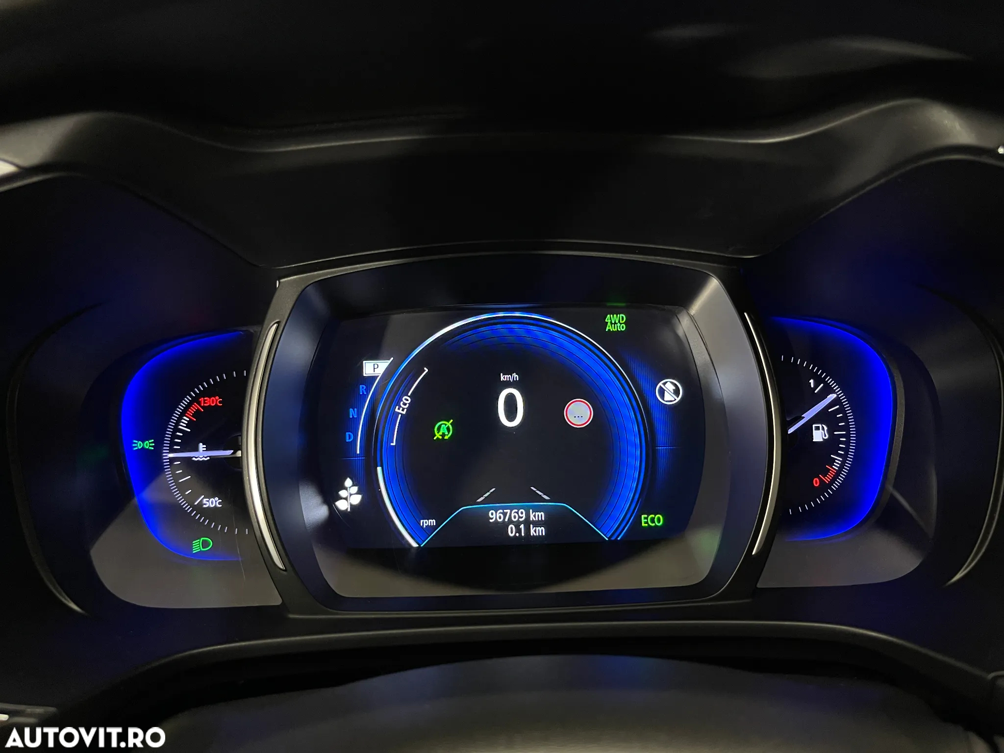 Renault Koleos BLUE dCi X-Tronic 4WD Intens - 28