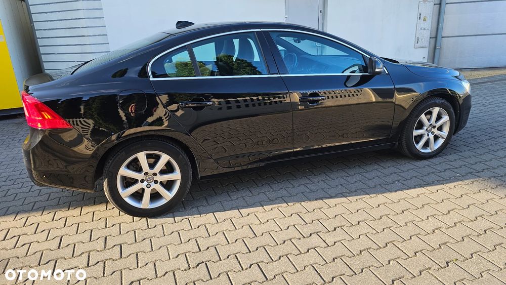 Volvo S60 D3 Drive-E Summum - 16