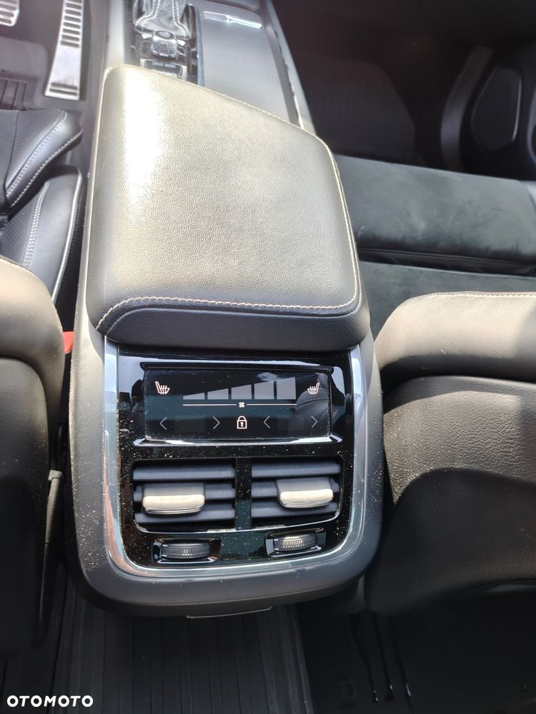 Volvo XC 60 T6 AWD Geartronic RDesign - 19