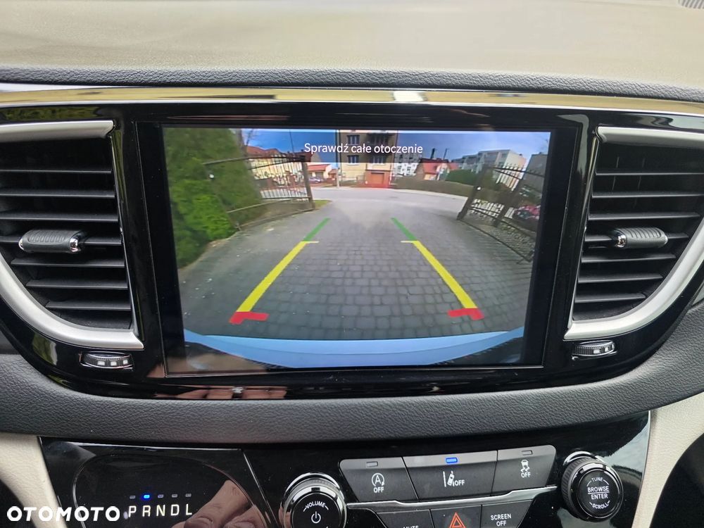 Chrysler Pacifica - 22