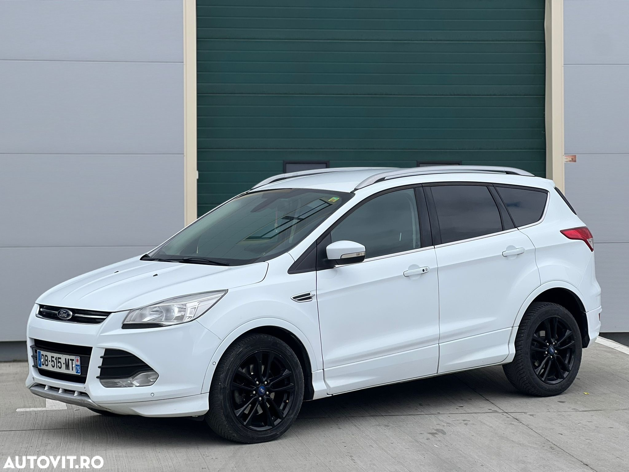 Ford Kuga 2.0 TDCi 2x4 Individual - 3