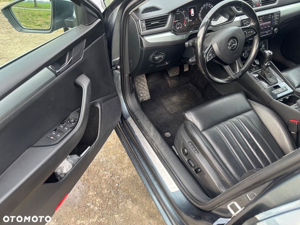 Skoda Superb 2.0 TDI 4x4 Ambition DSG - 12
