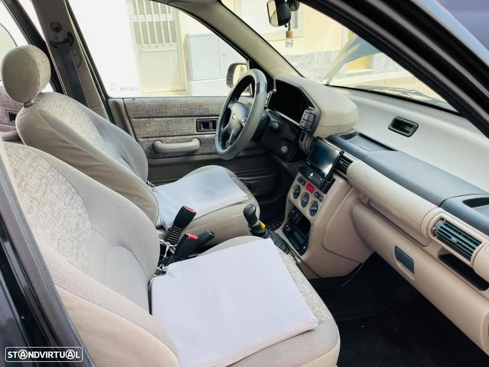 Land Rover Freelander 2.0 di - 5