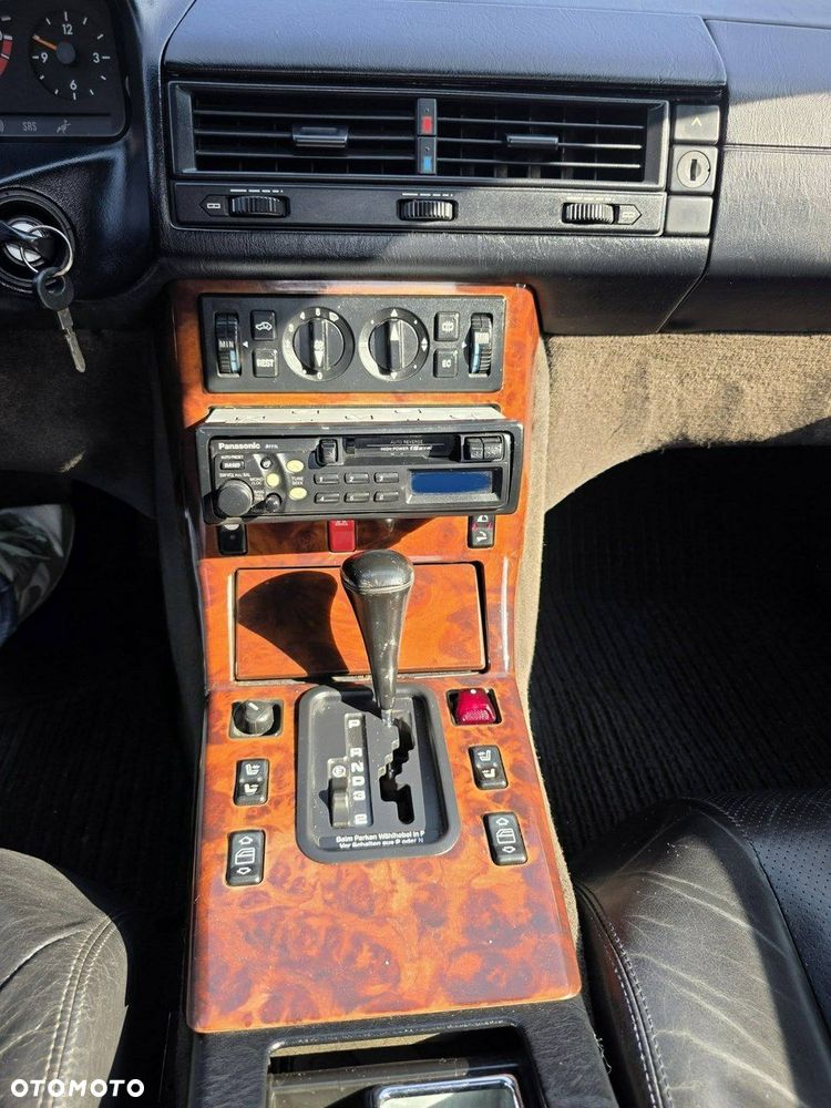 Mercedes-Benz SL - 14