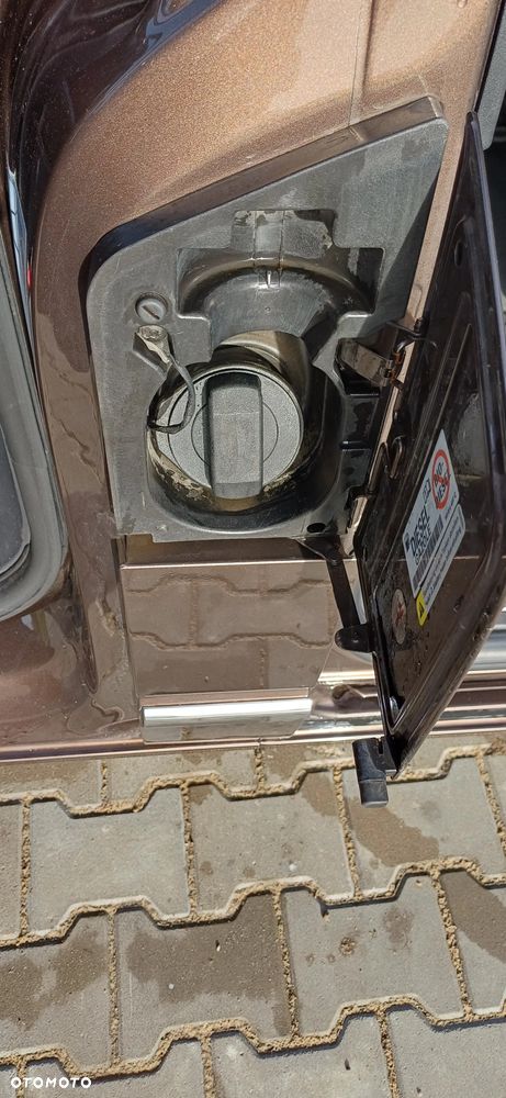 Volkswagen Multivan - 11