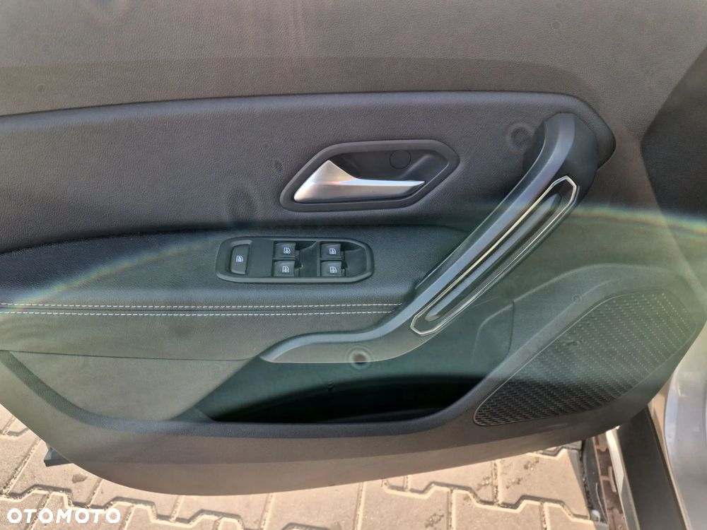 Dacia Duster 1.0 TCe Prestige - 10