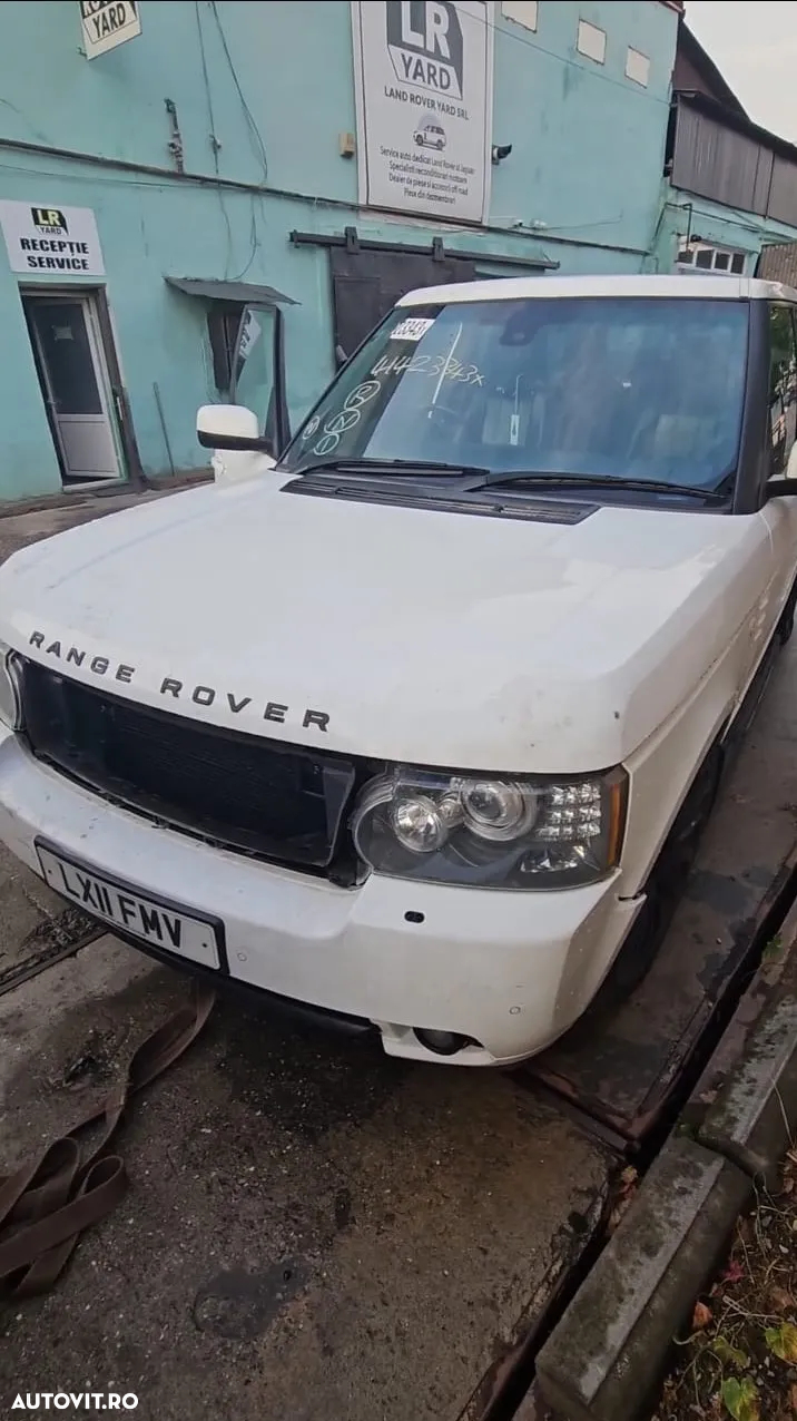Dezmembrez Range Rover Vogue L322 motor 4.4 diesel SDV8 2011 cutie automata 8 trepte / piese 4.4 / dezmembrari Vogue L322 / service - 2