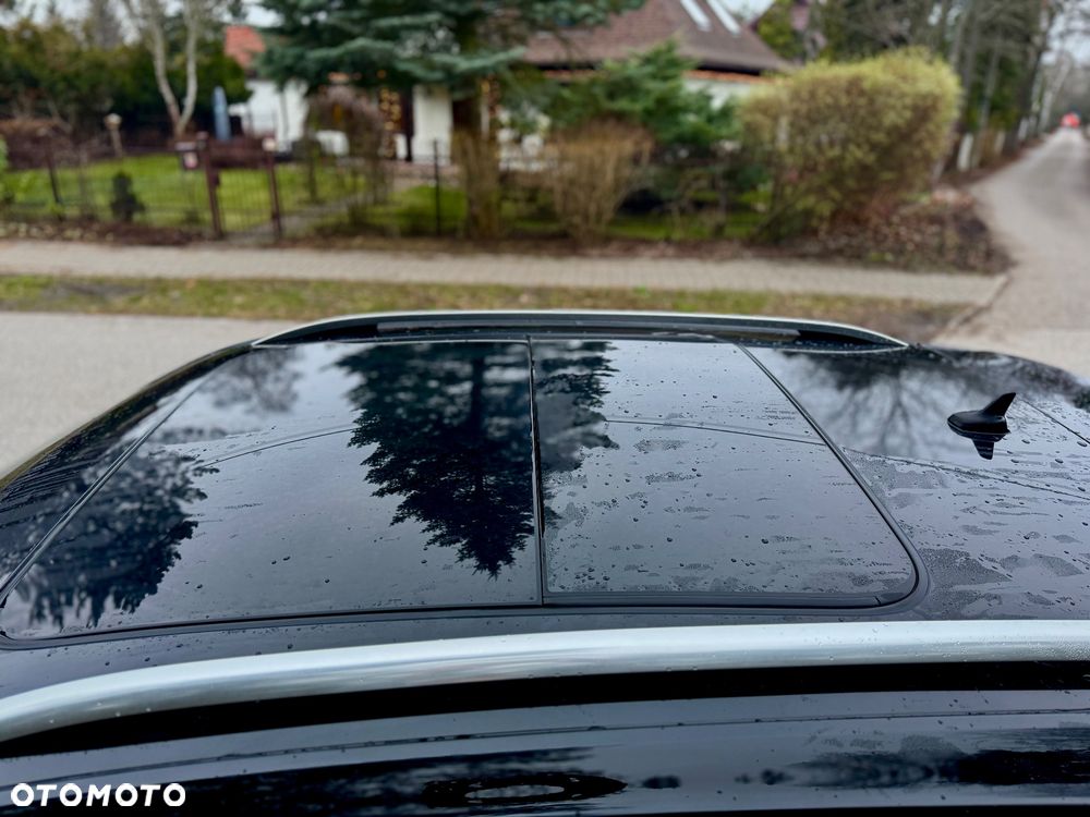 Volkswagen T-Roc - 28