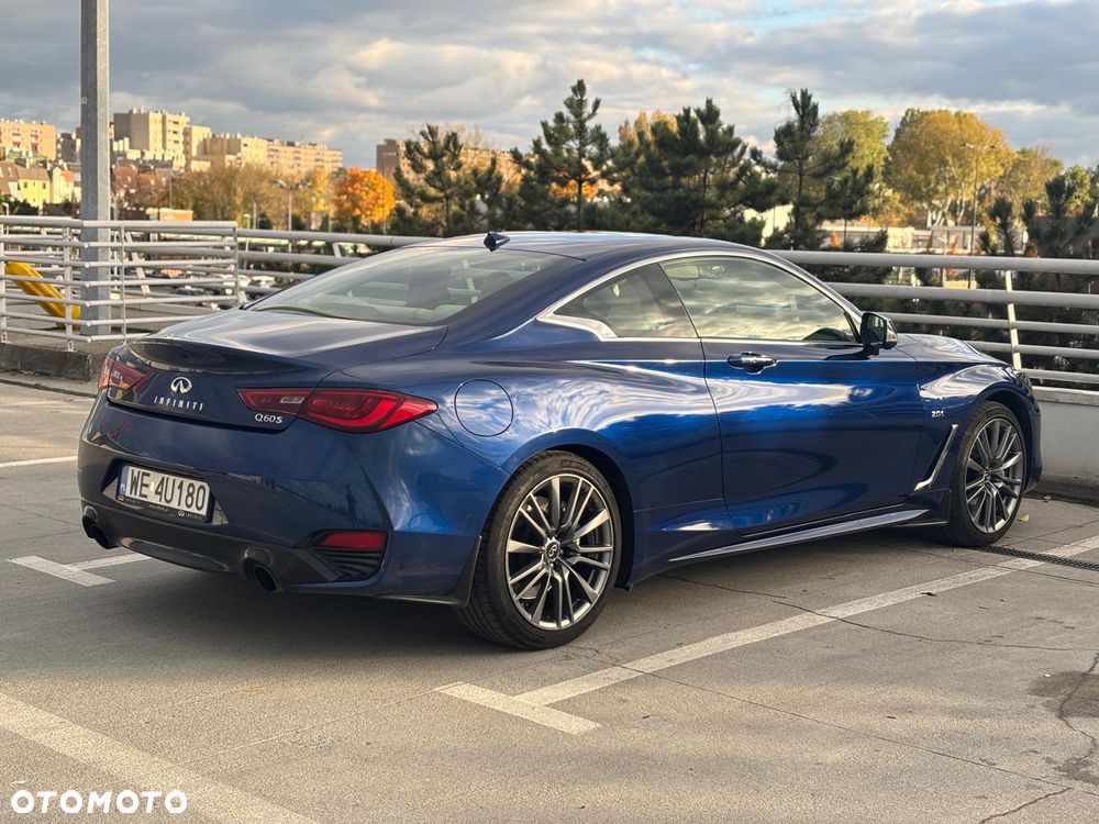 Infiniti Q60 2.0t Sport - 15