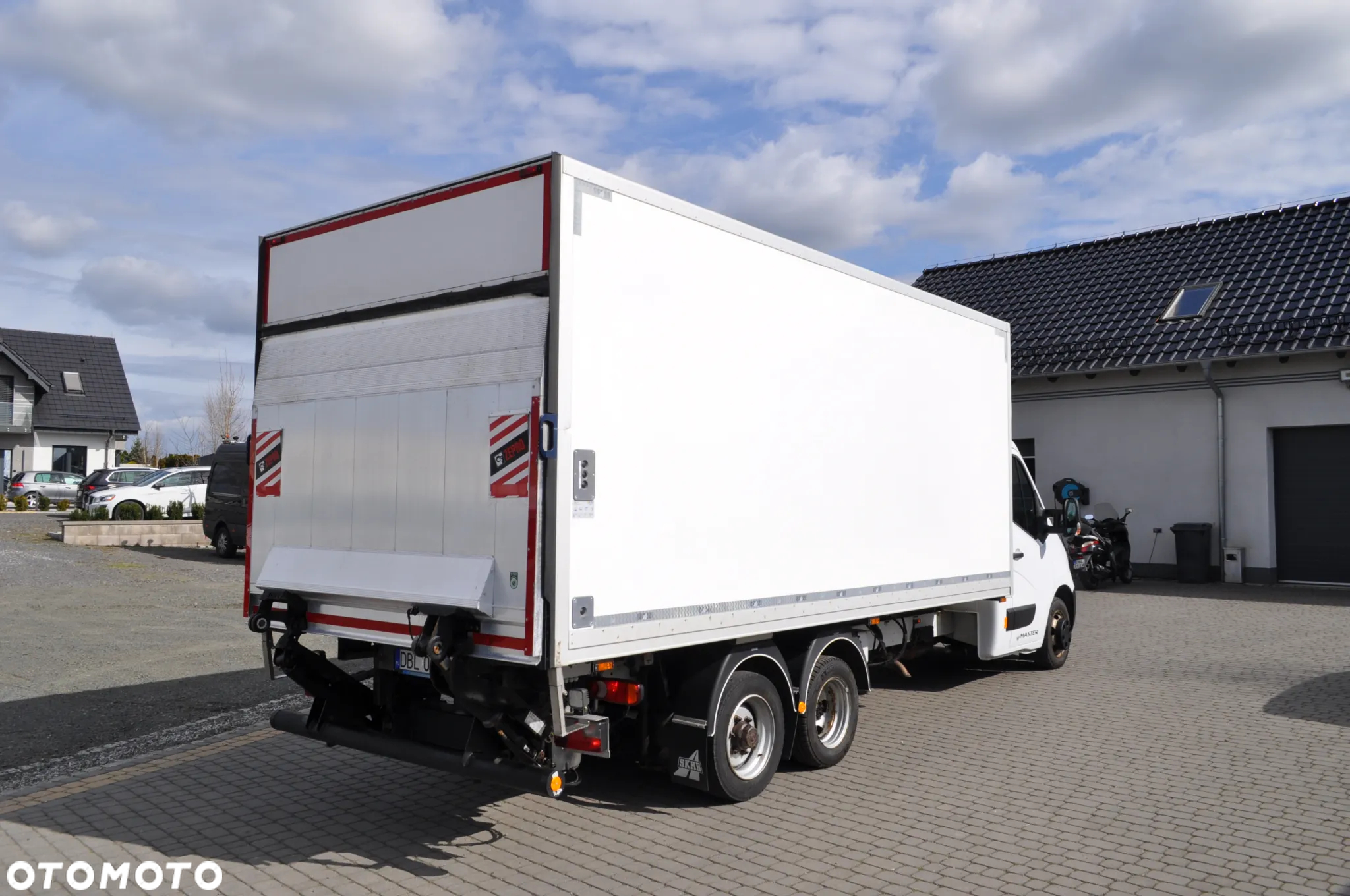 Renault HIT! Renault Master DMC 7000 KG!! Kat.B 3 OSIE Izoterma Winda Pneumatyka - 3