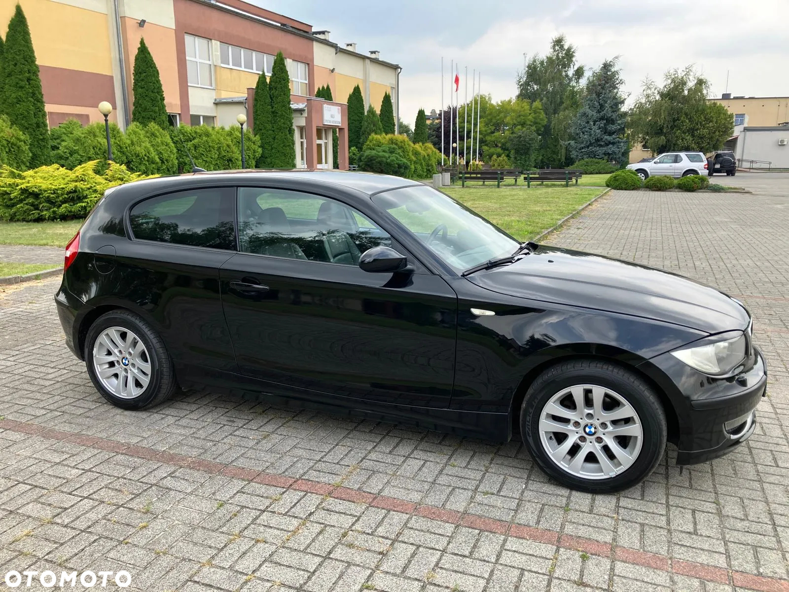 BMW Seria 1 116i - 8