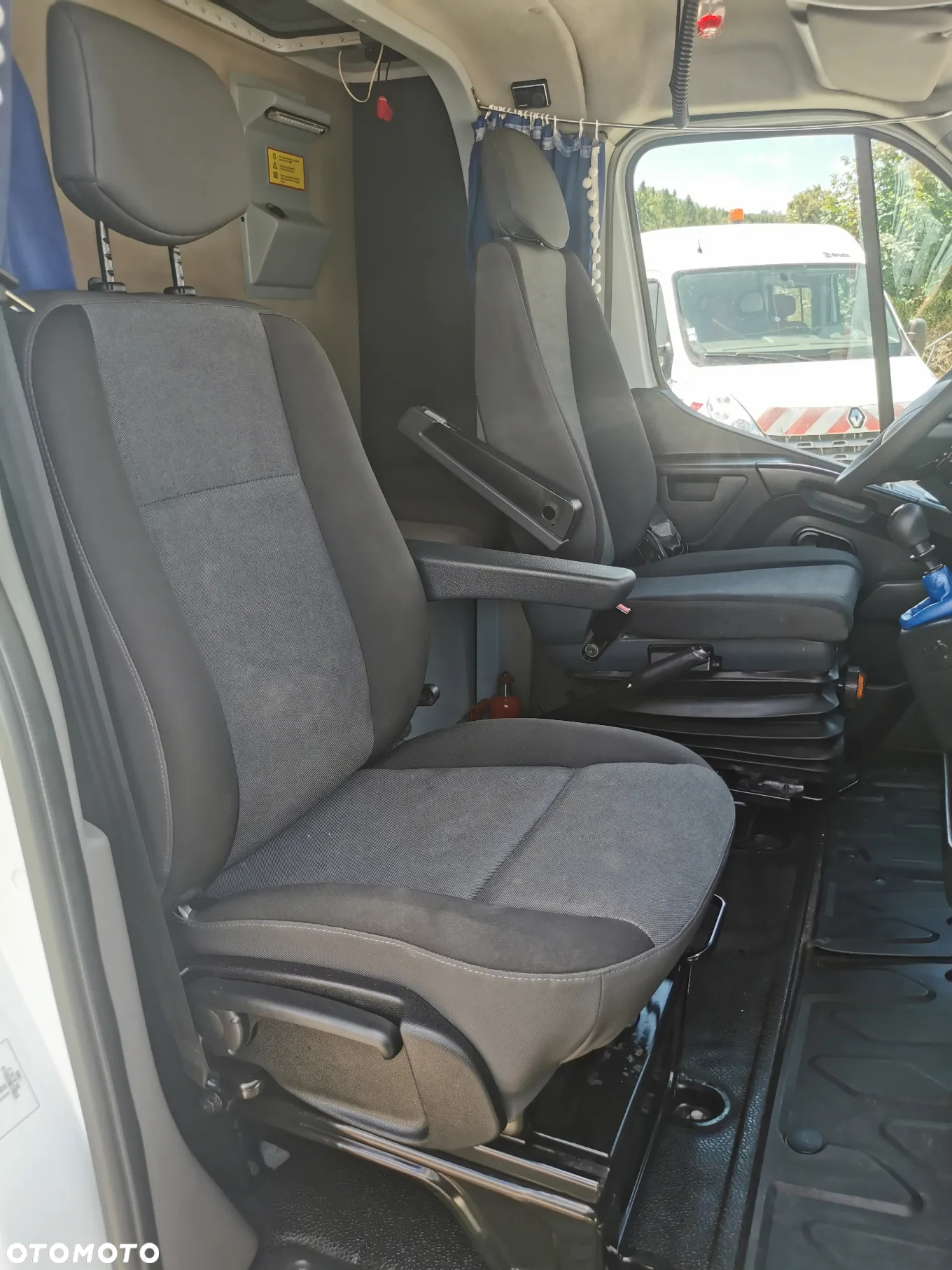 Renault Master dCi 170KM Twin Cab Spojkar Wejkama podnoszony - 12