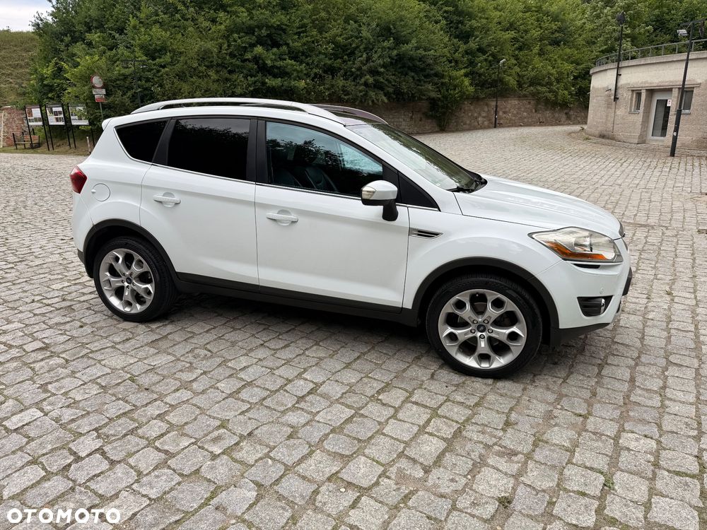 Ford Kuga 2.0 TDCi Titanium - 8