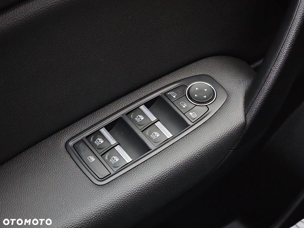 Renault Captur 1.0 TCe Intens - 15