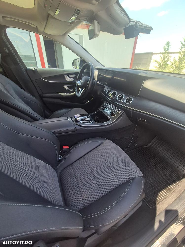Mercedes-Benz E 220 d 4Matic All-Terrain 9G-TRONIC Exclusive - 5