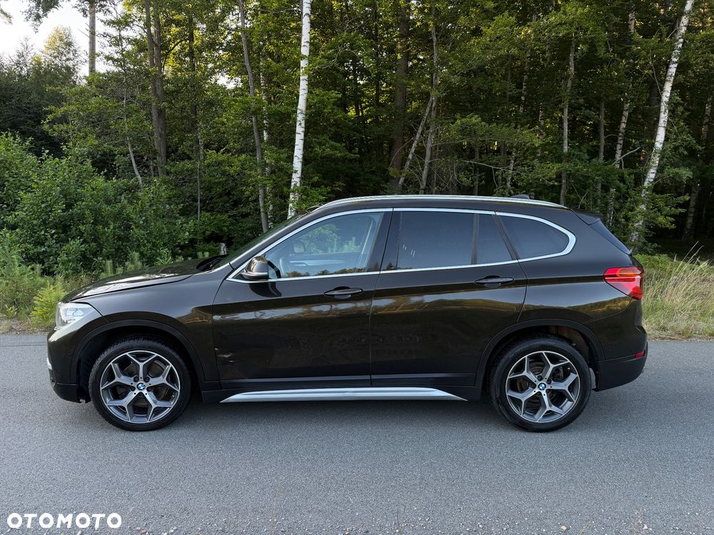 BMW X1 xDrive18d xLine sport - 24