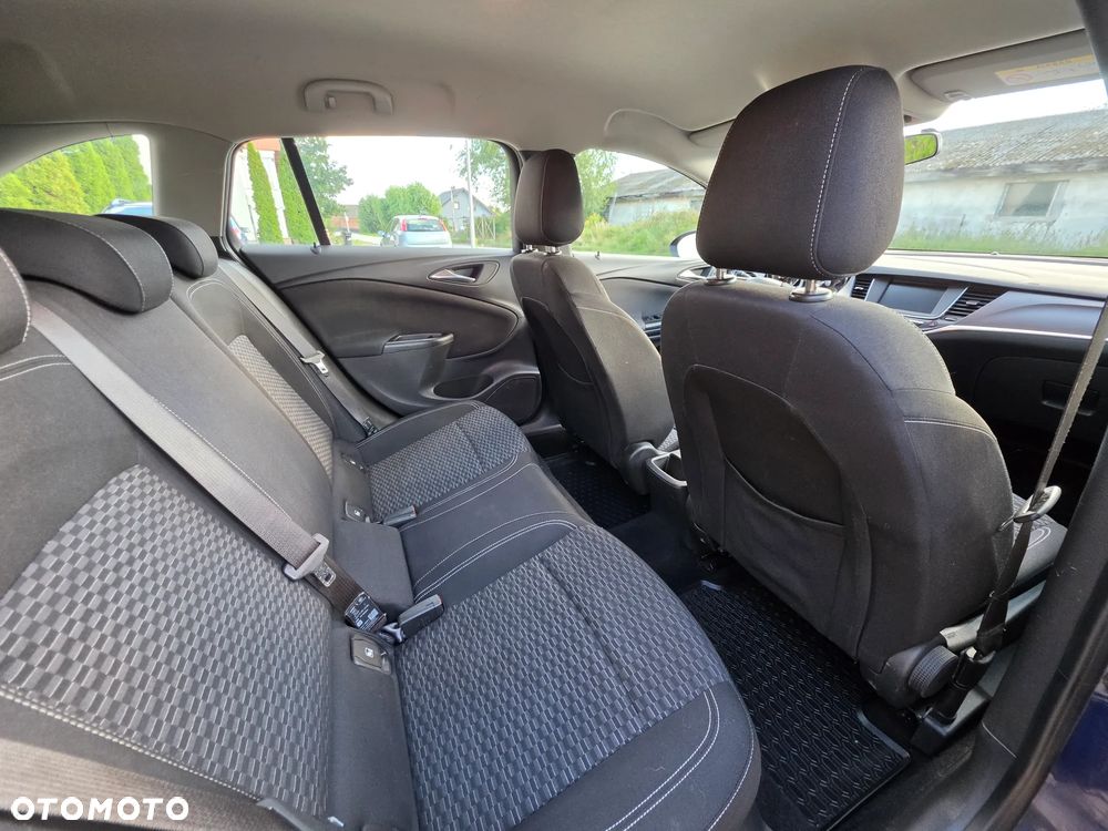 Opel Astra 1.6 CDTI Enjoy - 14