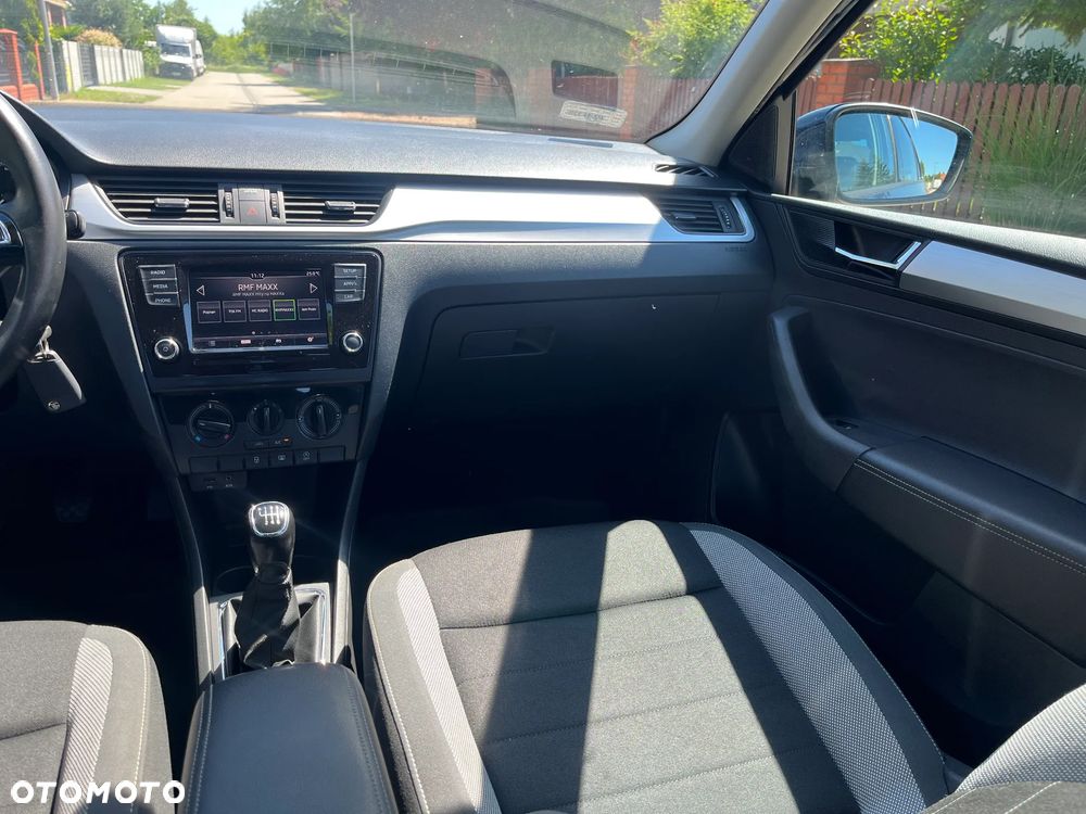 Skoda RAPID 1.0 TSI Ambition - 21