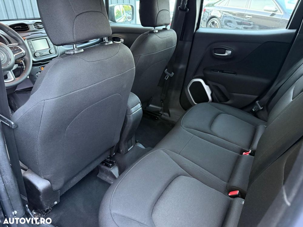 Jeep Renegade - 9