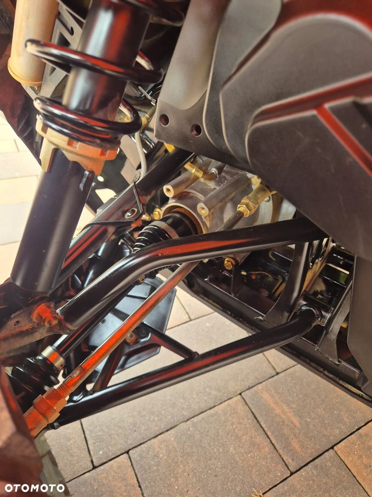 Can-Am Outlander - 23