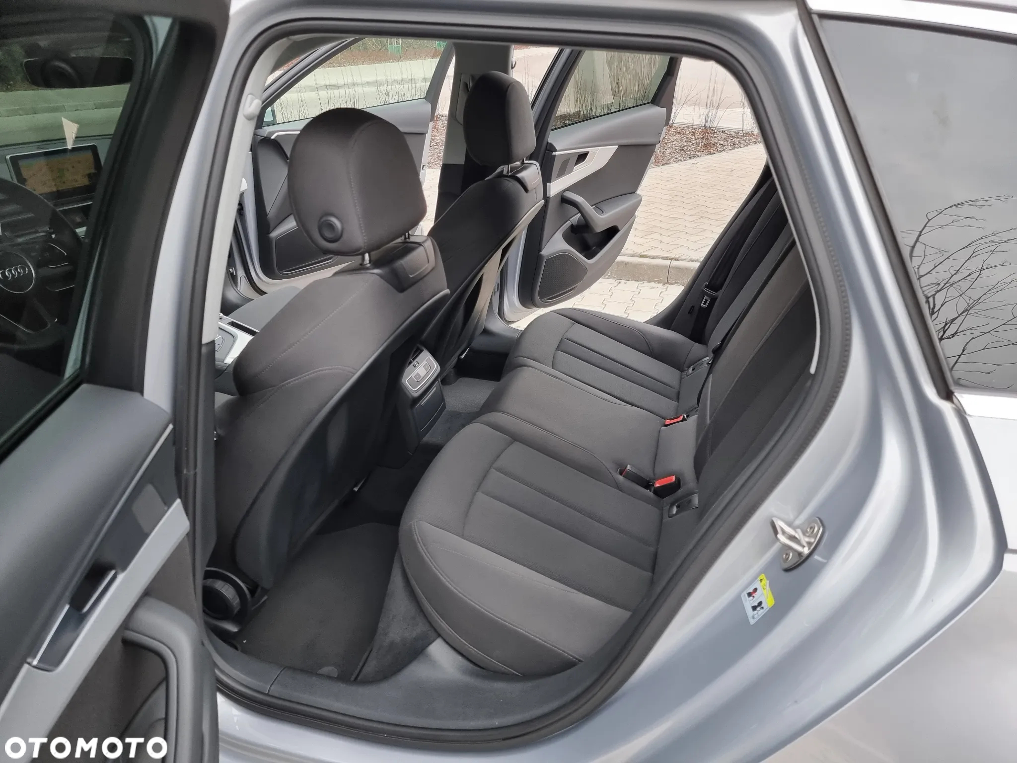 Audi A4 Avant 3.0 TDI quattro S tronic - 35