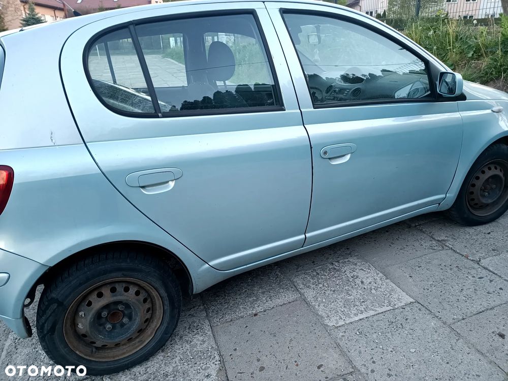 Toyota Yaris 1.3 - 1