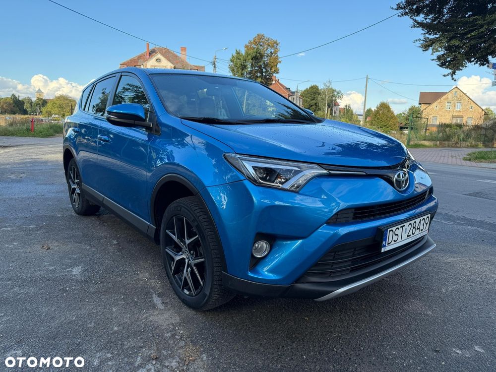 Toyota RAV4, 2016