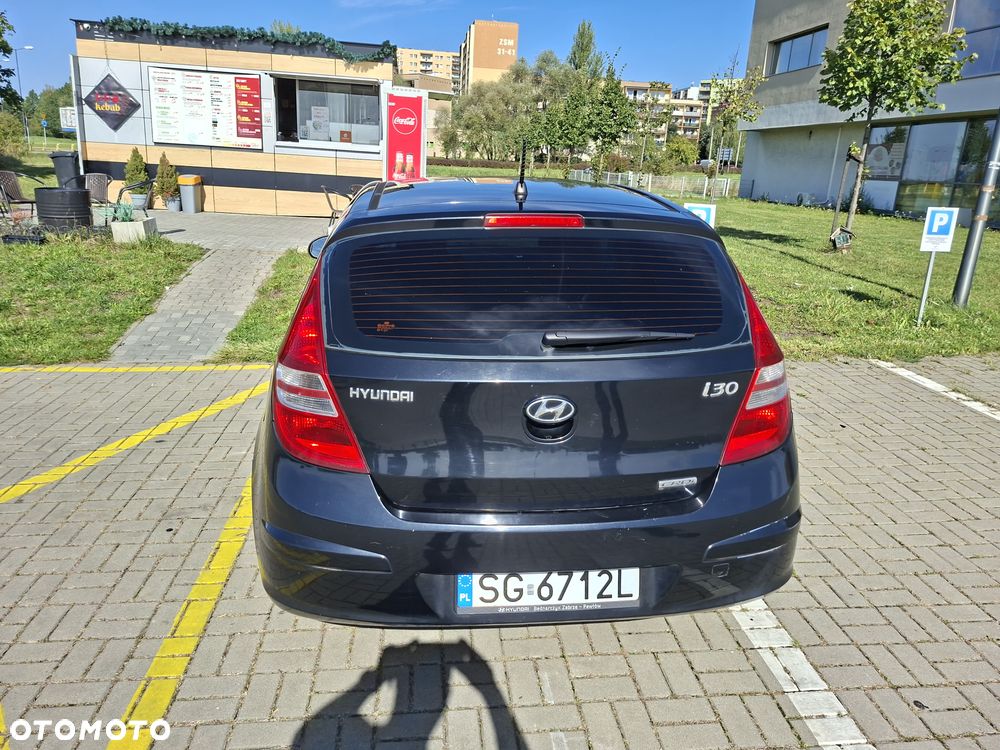Hyundai i30 1.6 CRDi Classic - 4