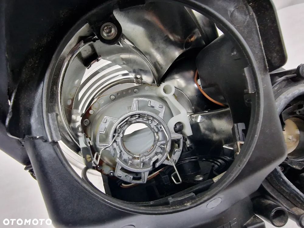 MERCEDES SLK W171 / R171 04-11 BI-XENON SKRĘTNY LEWY LEWA LAMPA PRZEDNIA PRZÓD , NR AUKCJI LL247 - 19
