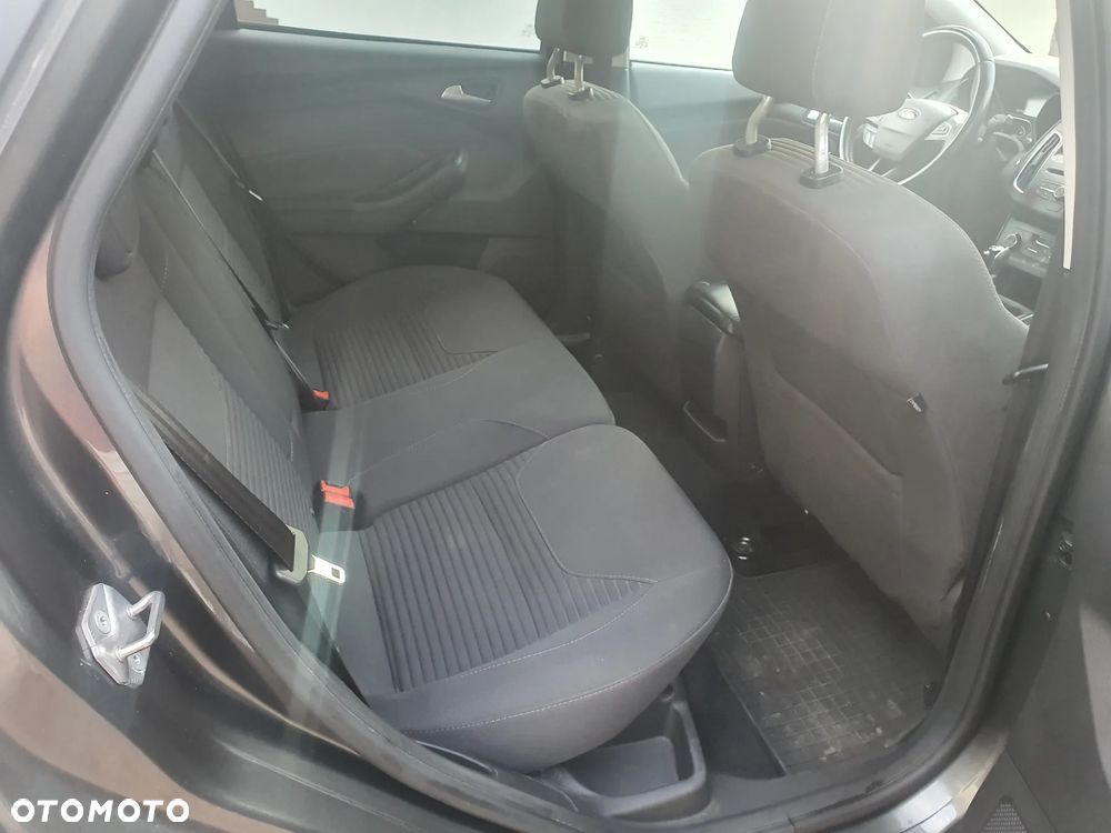Ford Focus 1.5 TDCi Titanium - 8