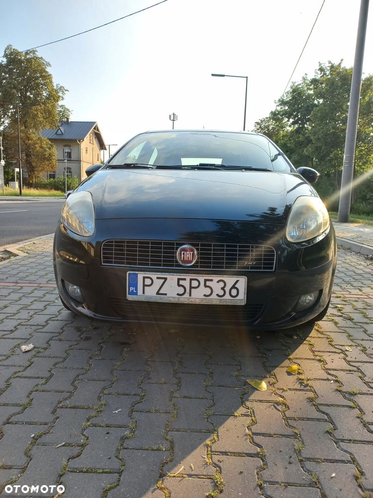 Fiat Punto 1.4 16V Emotion - 2