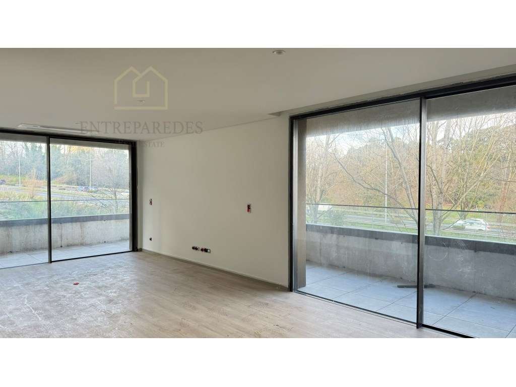 Apartamento T3 com varanda e lugar de garagem para comprar em Mafam... - Grande imagem: 4/34