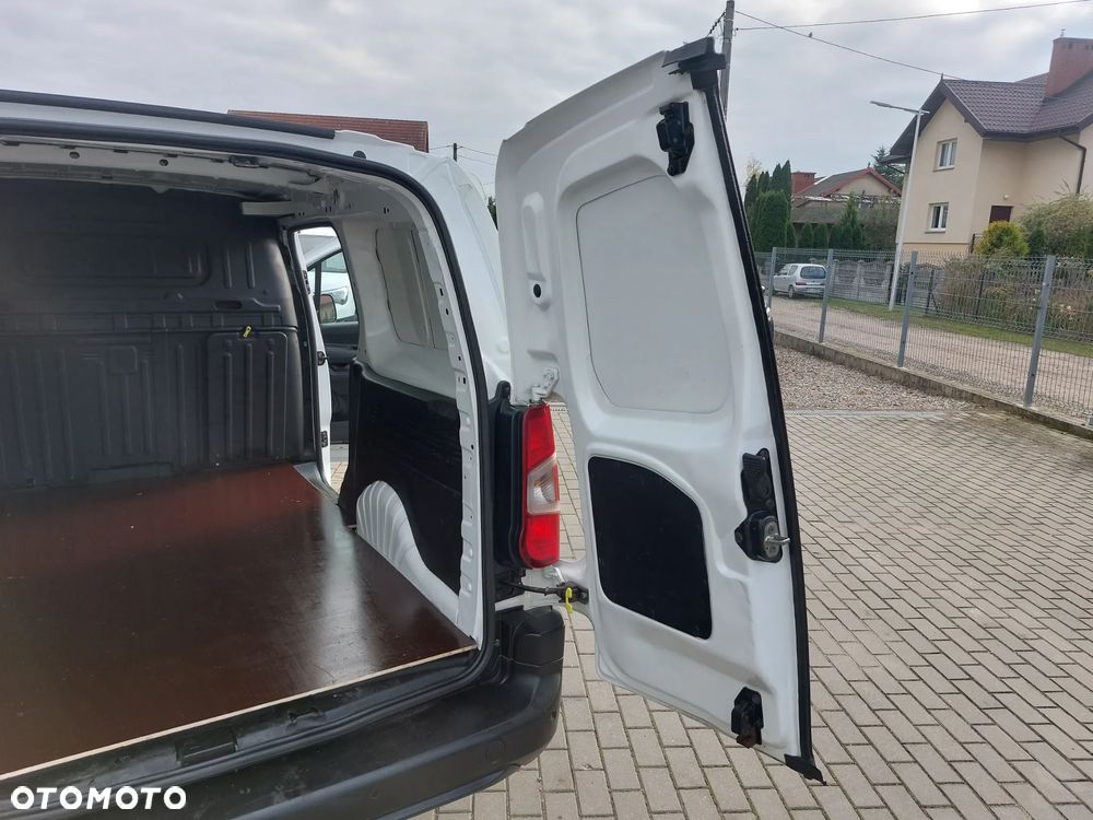 Citroën Berlingo Van 1.6 BlueHDi XL Control - 17