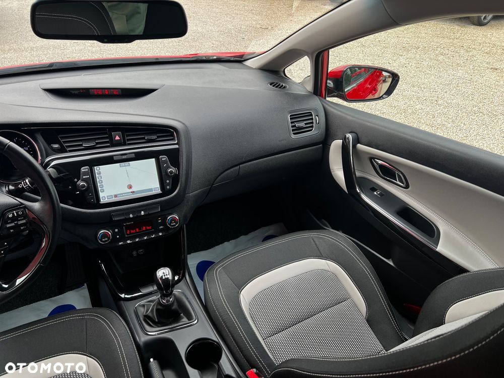 Kia Ceed 1.4 CVVT Attract - 22
