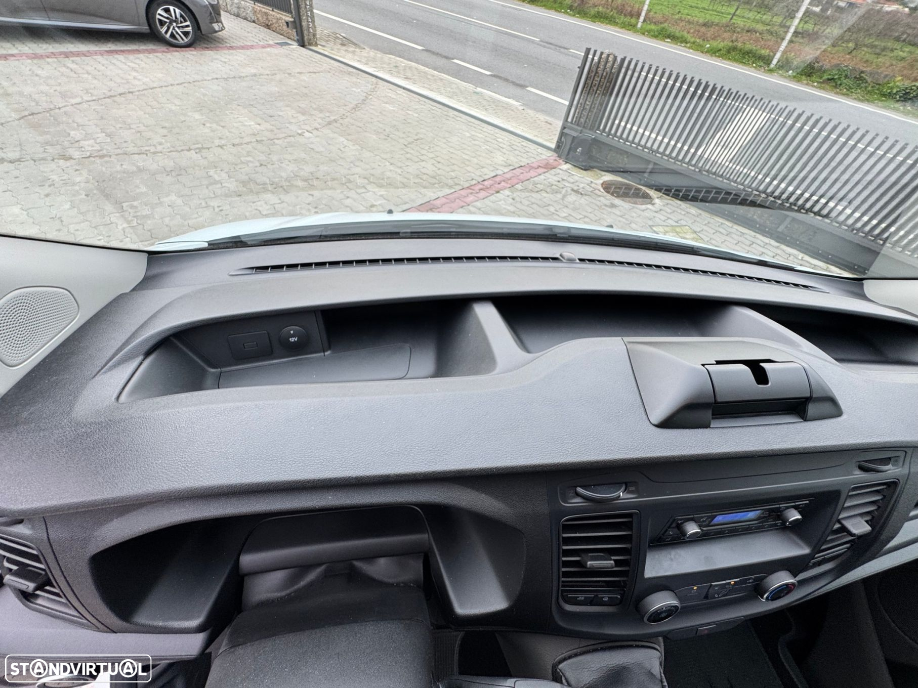 Ford Transit Custom 260L1 2.0 TDCi H1-Tecto Baixo Ambiente - 13